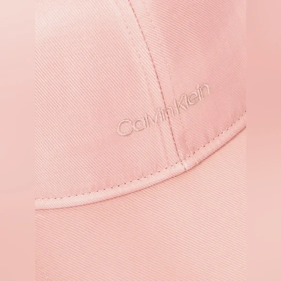 Calvin Klein Soft Pink Cap - Picture 2 of 3